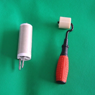 1600w PVCビニールリノエームフロアプラスチック溶接機のための熱気溶接銃キット At1600