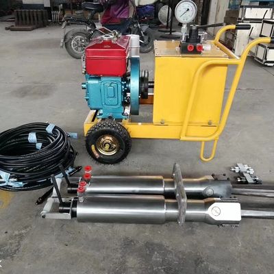 製造工場 強力な鉱山岩を割る機械を使用した完全な水力採石場