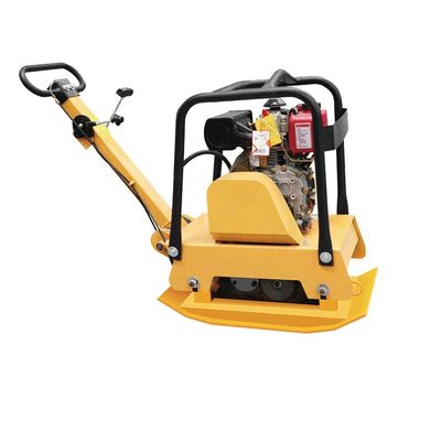 ガソリンエンジンのプレートコンパクター 9.6kw パワーと頑丈な構造