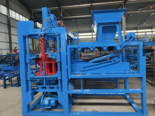 良い重量 KG 6000 kg 圧縮土ブロックパバーレンガのためのブロック鋳造機