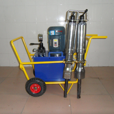 500~750mm 掘削深さ 石とコンクリートの破砕用電気水力石割り機