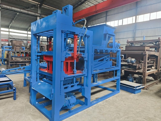 大きな水力水泥レンガの機械 ブロックを作る機械 レンガの模具を組み込む
