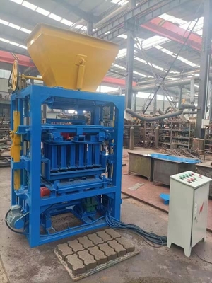 移動ブロック生産のための小さなレンガ製造機械 レンガサイズ400*120*200mm