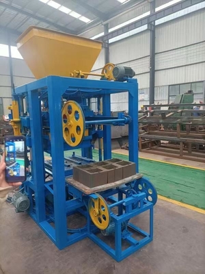 移動ブロック生産のための小さなレンガ製造機械 レンガサイズ400*120*200mm