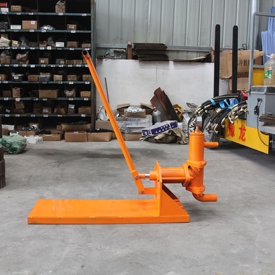 1100*300*550m 壁手持ちのセメント塗装機 モルタル コンクリート噴霧 砂泥混合ポンプ