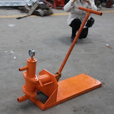 1100*300*550m 壁手持ちのセメント塗装機 モルタル コンクリート噴霧 砂泥混合ポンプ
