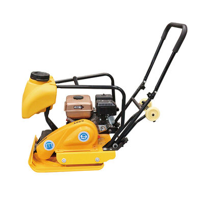 9.6kw エンジン駆動の重量圧縮用液圧プレート圧縮機