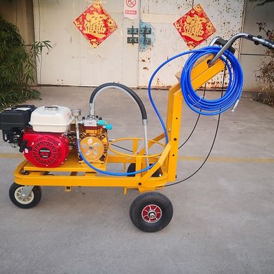 8〜16MPa 作業圧 速くて正確な道路塗装のための冷噴水マークマシン