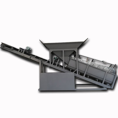 1800 KG 容量 三層振動スクリーニング用の砂振動スクリーンシート機