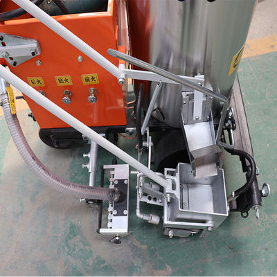 移動線と駐車線性能のための手押し熱塑性道路塗装機