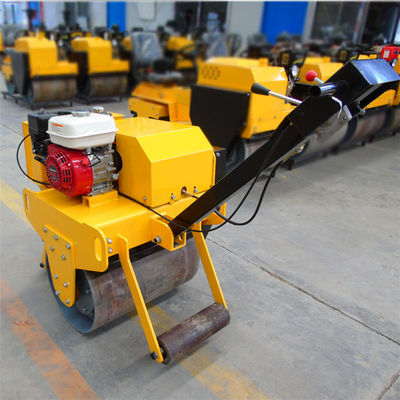 ディーゼルエンジンの後ろを歩く 二重ドラム 振動式ロードローラー 建材店用