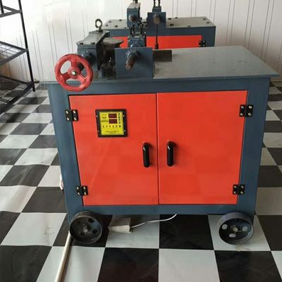 主要形状チューブベンダー 鋼棒と円管のための90度自動CNC