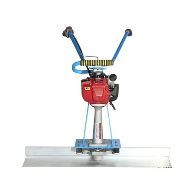 ShangChai エンジン 6m コンクリート スクリッド リーラーとガソリン振動 スクリッド 600*450*450mm