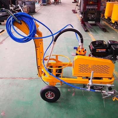 自動道路標識機 ガソリンエンジン設計付き 冷たい液体噴霧塗装